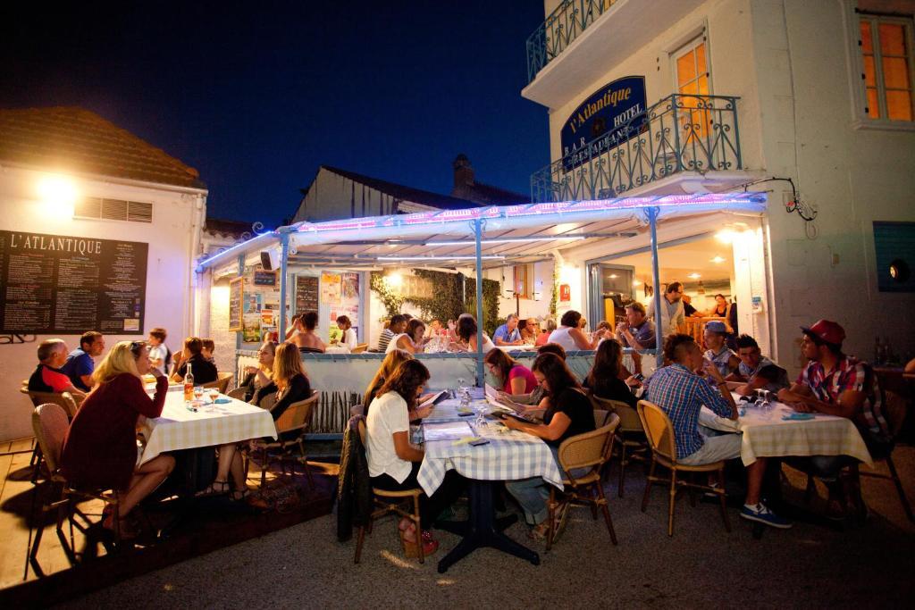Hotel De L'Atlantique La Tranche-sur-Mer Kültér fotó